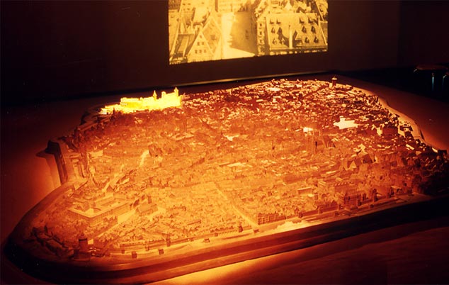 toenendes-stadtmodell