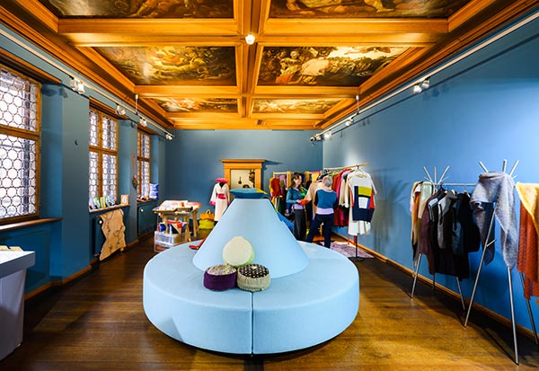 Die beliebte Verkaufsausstellung in den Räumen des Fembo-Hauses. Foto: Uwe Niklas