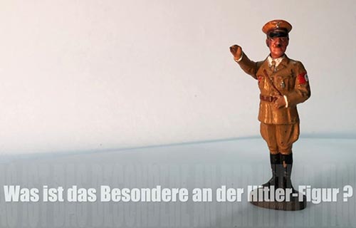 Hitler als Elastolin-Figur