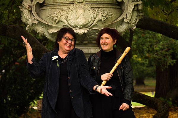 "Im Wald, am See" mit Caroline und Christine Hausen, dem Duo "MYsikfANtasTIK". Bildnachweis: Ilya Khenkin